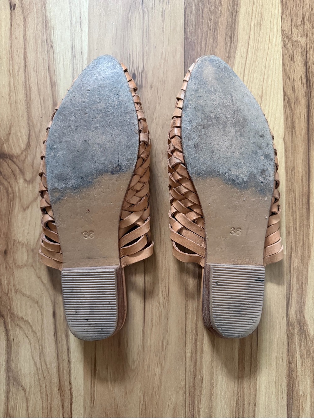 St. Agni Woven Mules in Natural Leather - Picture 5 of 7